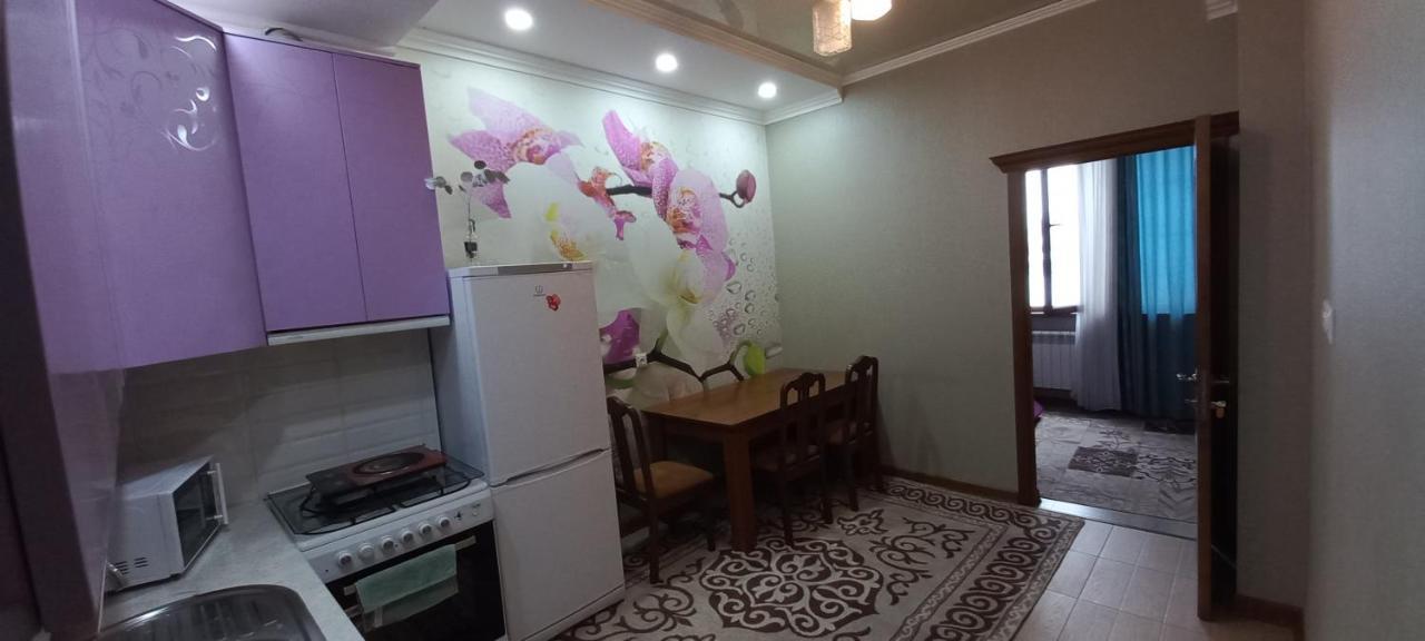 879 Apartment In Бишкек Екстериор снимка