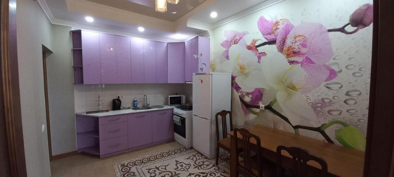 879 Apartment In Бишкек Екстериор снимка