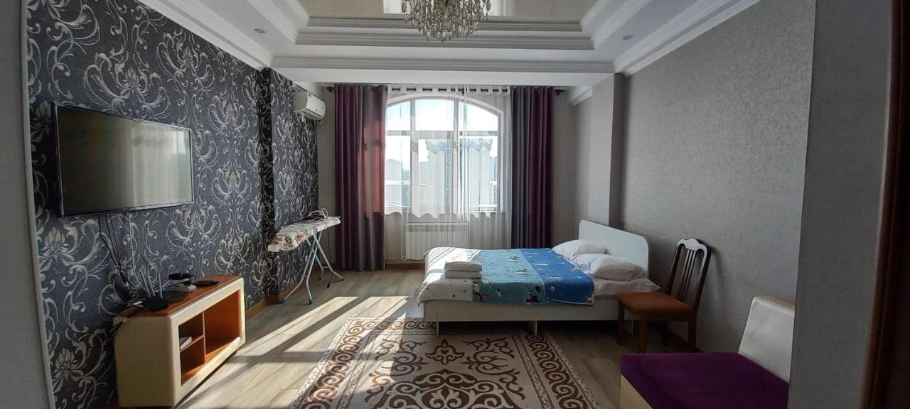 879 Apartment In Бишкек Екстериор снимка